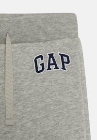 GAP LOGO TODDLER BOY - Παντελόνι φόρμας - light heather grey