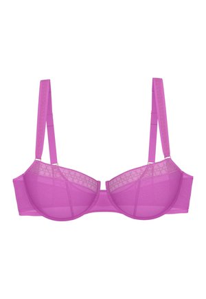 Violetti alla-johto rintaliivit, joissa on säädettävät hihnat ja verkkokangas, johon on ommeltu hienovarainen geometrinen pitsikuvio yläkuppeihin.