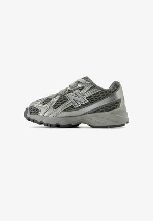 New Balance, 740 UNISEX - Lær-at-gå-sko - harbor grey silver metallic