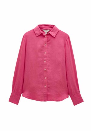 Langärmliges pinkes Hemd mit Knöpfen, Kragen und Manschetten, aus strukturiertem Stoff, vor weißem Hintergrund dargestellt.