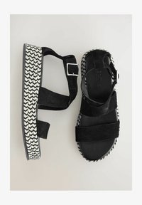 Valitud, mottled black