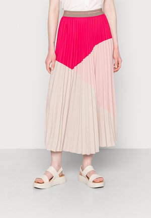 MORELLA PLISSE SKIRT - Plisovaná sukně - cerise