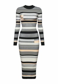 Robe en maille côtelée à manches longues, avec des rayures verticales et horizontales en noir, blanc, gris et tons pêche, col rond, silhouette ajustée.