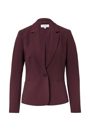 Bordowy żakiet dopasowany, wykonany z gładkiego materiału, z pojedynczym zapięciem na guzik, klapami i kieszeniami po bokach.