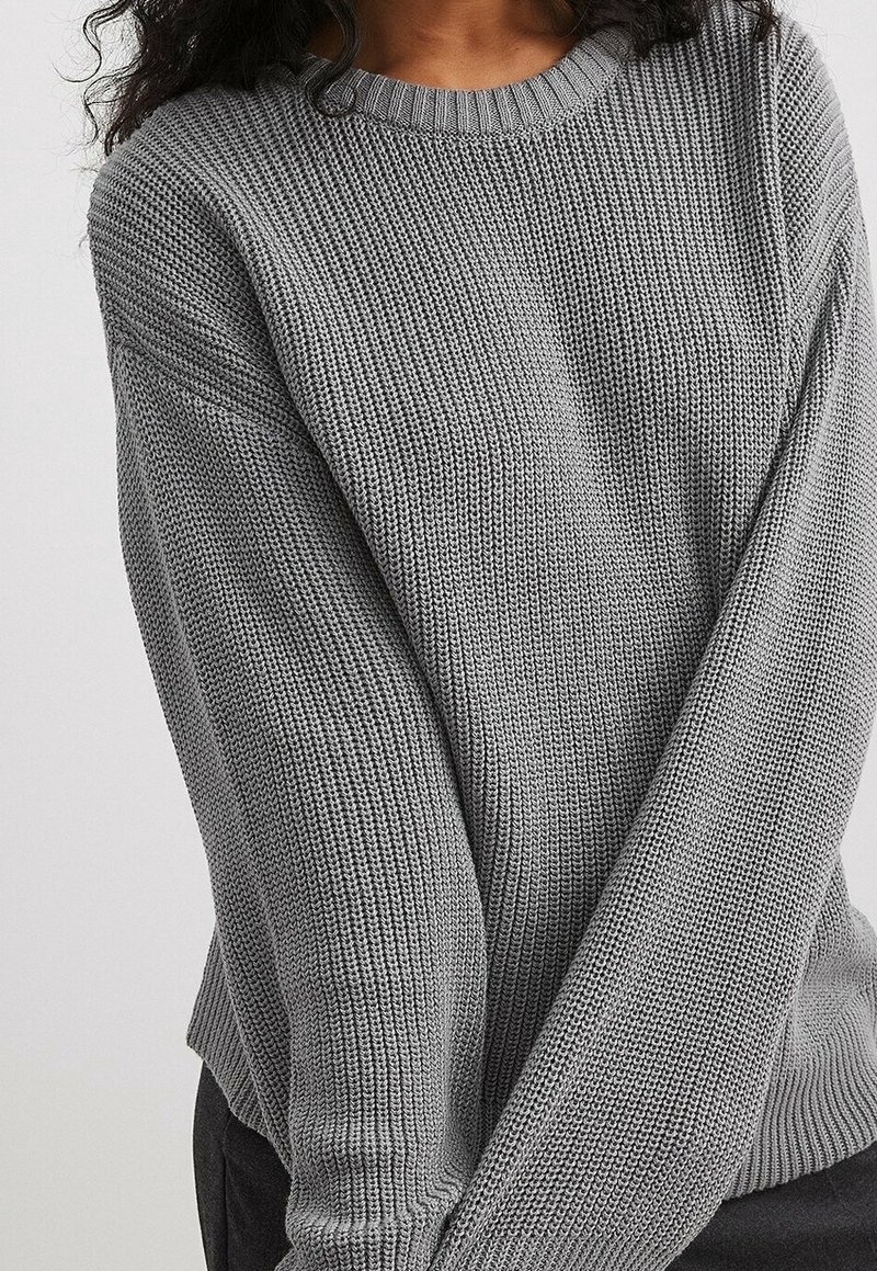 NA-KD Trui - grey
