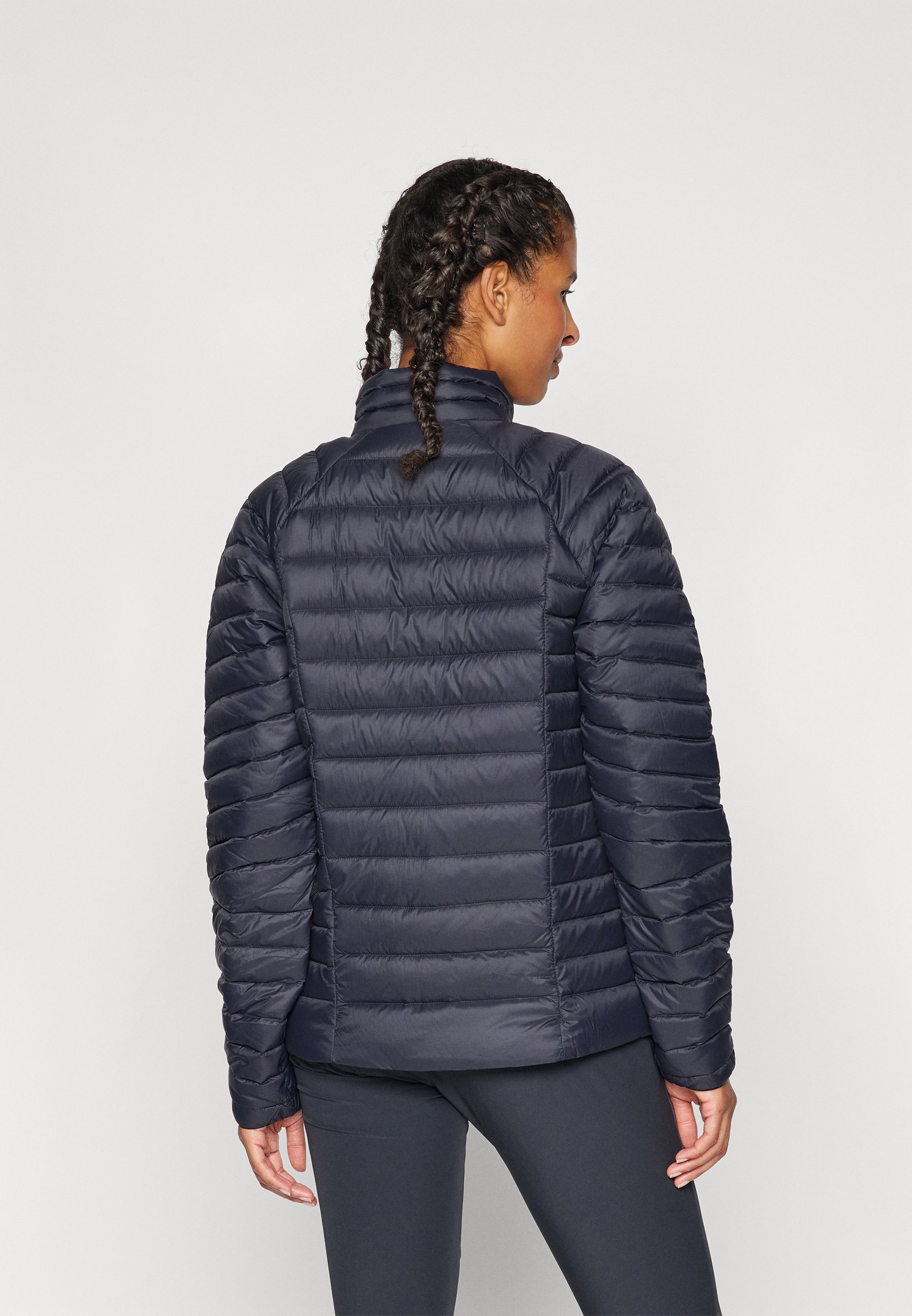 Patagonia SWEATER - Down jacket - black - Zalando.ie