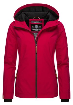 Giacca impermeabile rossa con zip frontale, cappuccio regolabile, polsini elasticizzati e due tasche laterali. Presenta un interno foderato in pile per il calore.