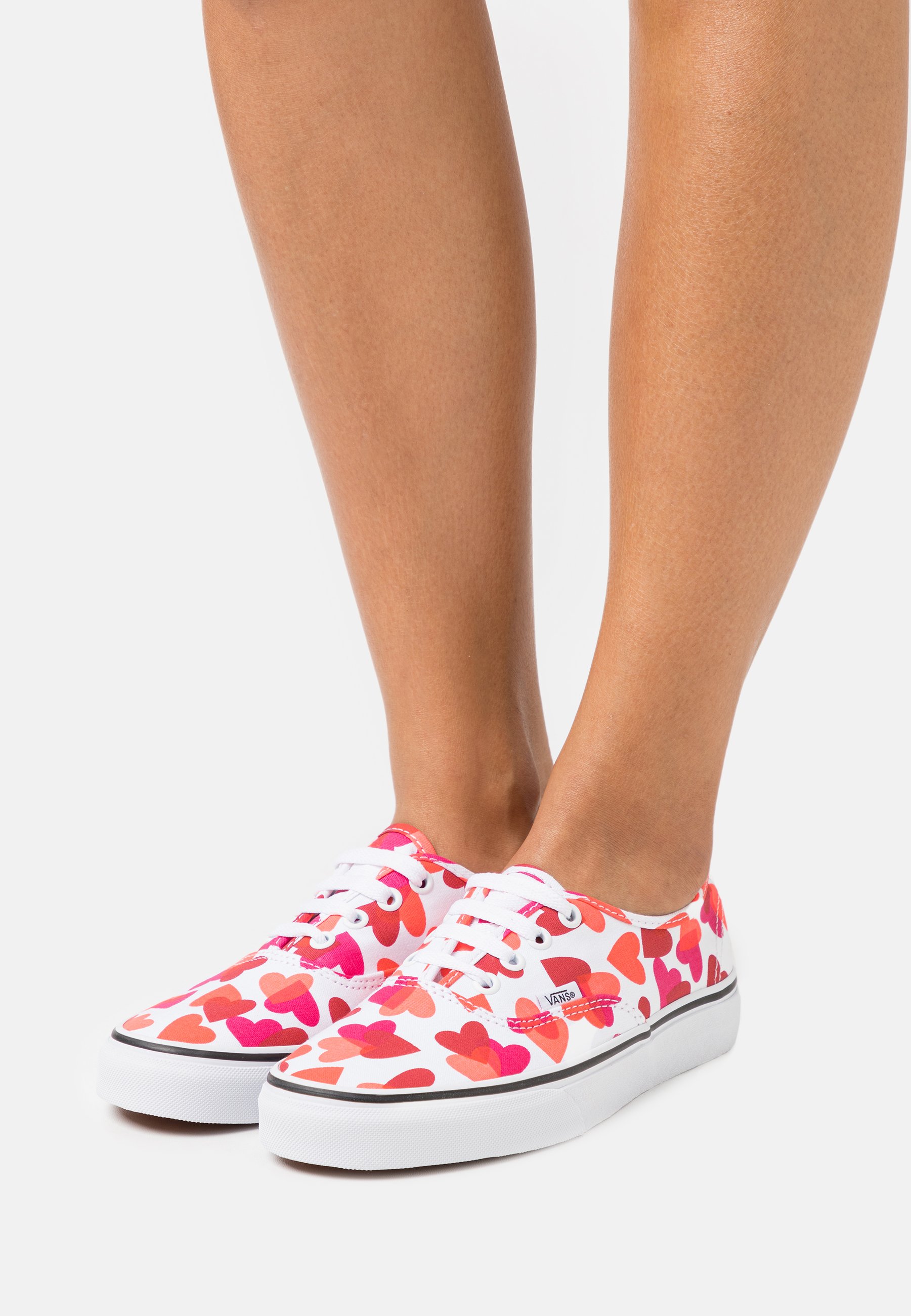 vans authentic trainers in white