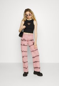 Even&Odd Top - black