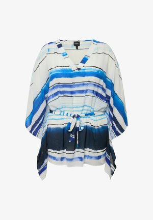 Niebiesko-biała bluzka w paski z dekoltem w kształcie litery V, krótkimi rękawami typu nietoperz, związywaną talią oraz poziomymi wzorami w różnych odcieniach niebieskiego.