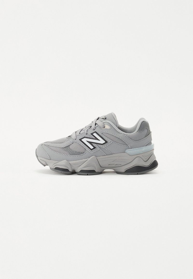 New Balance 9060 - Baskets basses - grey