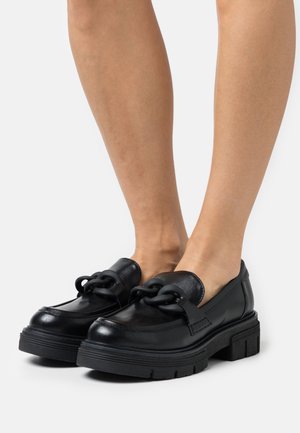Marco Tozzi, Chaussons - black