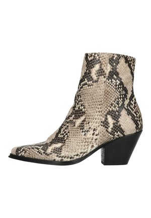 Ankle-high women's boot with black and beige snakeskin pattern, pointed toe, and chunky black mid-height heel.