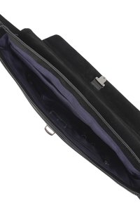 Borsa a tracolla in pelle nera con esterno liscio, foderata in tessuto viola, dotata di una chiusura in argento e numerosi scomparti interni per l'organizzazione.