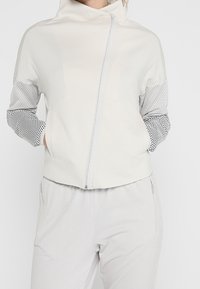 adidas Performance Chaqueta de entrenamiento - white