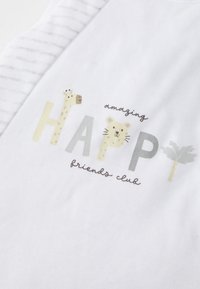 Thumbnail Image 3