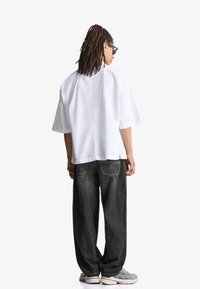 Bershka SKATER - Relaxed fit -farkut - black