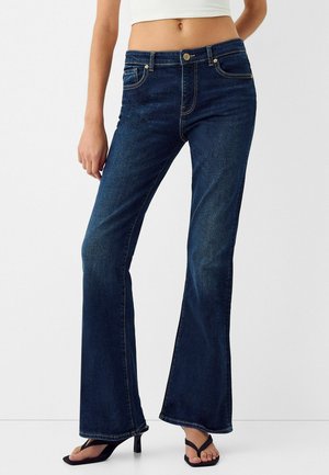 Bershka, Jean flare - dark blue