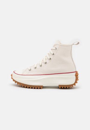 Sneakersy wysokie