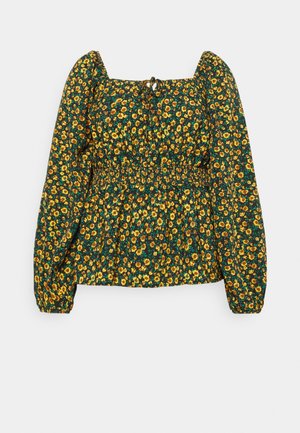 Blusa verde de manga larga con estampado floral en amarillo y marrón, escote cuadrado, cintura fruncida y puños elásticos.