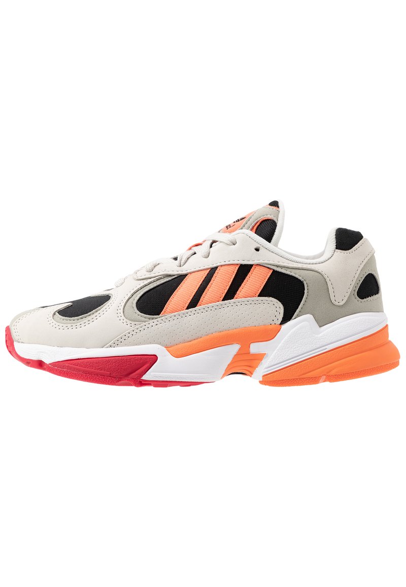 adidas originals yung 1 black and white