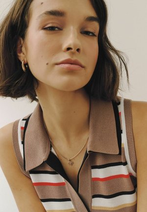 Next, MONOGRAM DAINTY NECKLACE - Necklace - gold tone