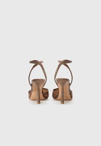 Steve Madden ALLIANCE - High heels - brown