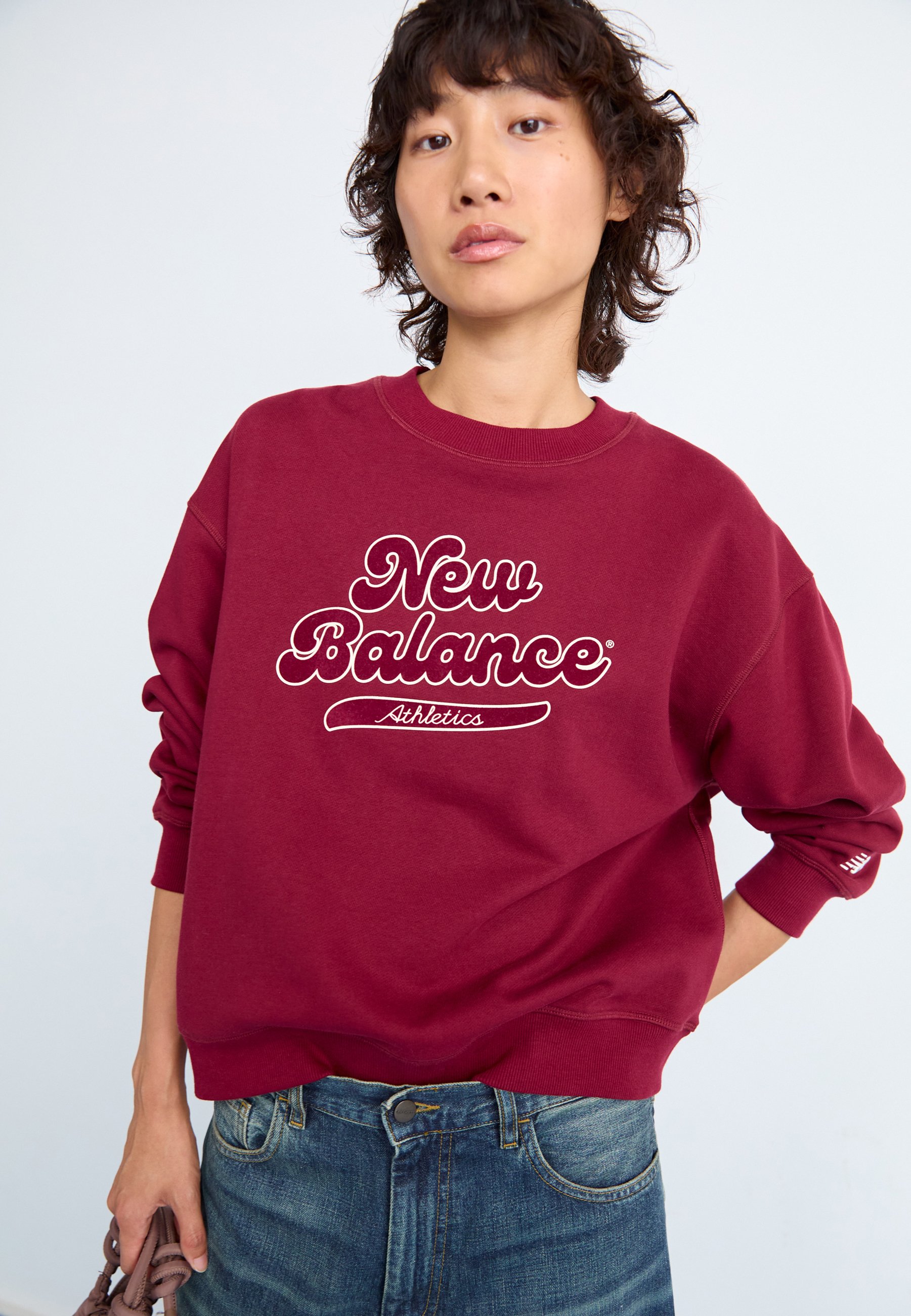 New Balance ATHLETICS LEGACY CREW - Sweatshirt - red
