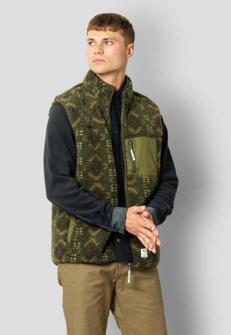 Fat Moose HUGH Waistcoat army inka/khaki Zalando.ie