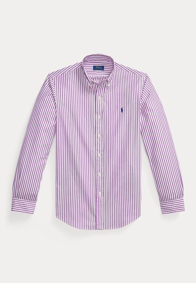 Chemise à manches longues, boutonnée, avec des rayures verticales violettes et un petit logo Polo Ralph Lauren bleu brodé sur la poitrine gauche.