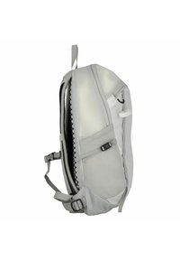 Jack Wolfskin PRELIGHT SHAPE  - Wandelrugzak - stark white