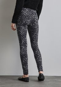 Street One Leggings - grau