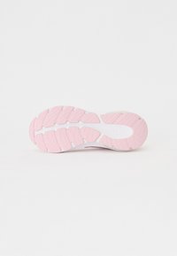 Thumbnail Image 5