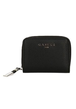 Portafoglio in pelle nera con finitura testurizzata, chiusura con zip e logo "GASLLE PARIS" in rilievo sul davanti. Include accessori in metallo e dettagli di design.