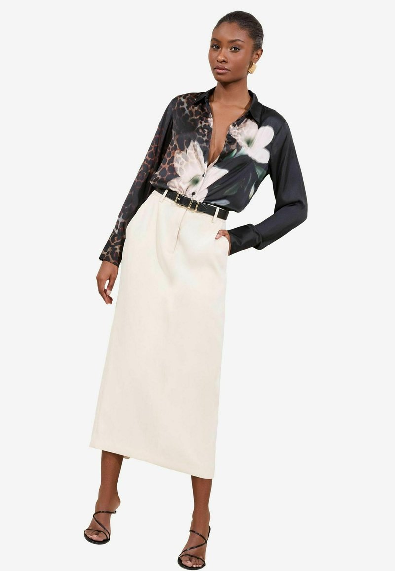 Lipsy REGULAR FIT - Paitapusero - black animal