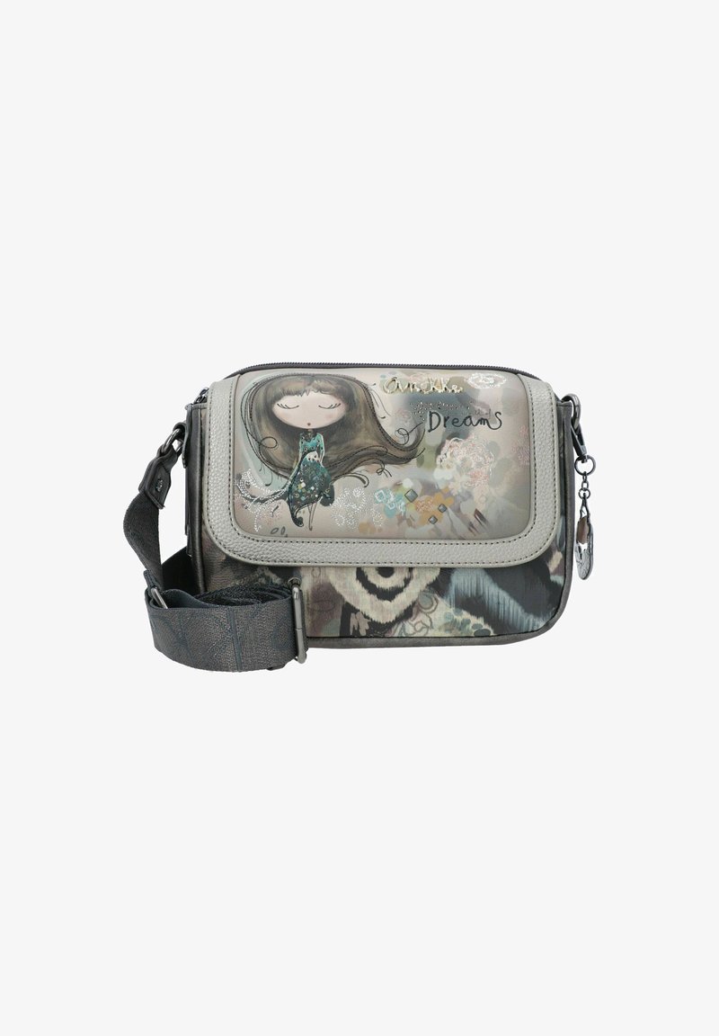 Crossbody tas in het grijs met een geïllustreerd meisje en uilontwerp. Voorzien van een ritssluiting, verstelbare schouderband en een gestructureerd oppervlak.
