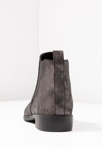 Anna Field Tronchetti - gunmetal