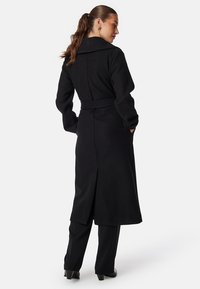 Bubbleroom SHAWL - Klassischer Mantel - black