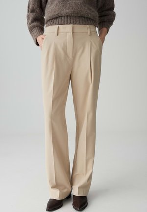MID RISE WIDE LEG GERADER  - Broek - macadamia