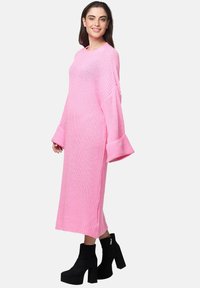 Elara Abito in maglia - rosa