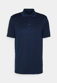 Polo bleu marine foncé à manches courtes avec col et trois boutons sur la patte, présenté sur un fond gris clair uni.