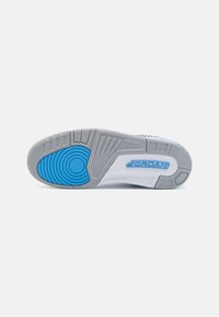 Jordan JORDAN SPIZIKE - Zapatillas - white/university blue/wolf grey/anthracite
