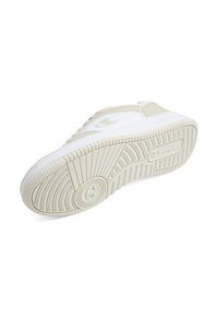 Champion CHAMPION LOW CUT SHOE RD18 2.0 LOW BASKETBALL - Sneaker low - beige and white