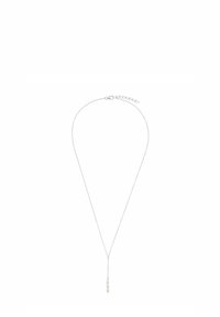 Silverhalsband med en tunn kedja som har tre vita pärlor hängande i änden, justerbar längd med ett lås och förlängare.