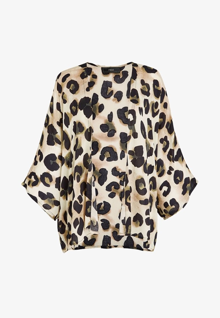 Leopardprint kimono-top met korte, brede mouwen. Gemaakt van een lichte stof in beige en bruine tinten, met een open voorkant.