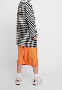 United Colors of Benetton Klassisk kappa / rock - black