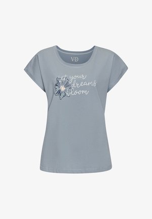 Lichtblauw t-shirt met korte mouwen, een ronde halslijn en een bloemenafbeelding. De tekst luidt "laat je dromen bloeien," met een zachte katoen textuur.