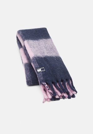 Opgevouwen blauwe en roze geruite wollen sjaal met franjes aan de uiteinden en een klein rechthoekig stoffen label van Tommy Jeans.