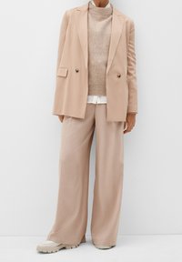 s.Oliver BLACK LABEL Strickpullover - beige
