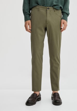 Chino - khaki